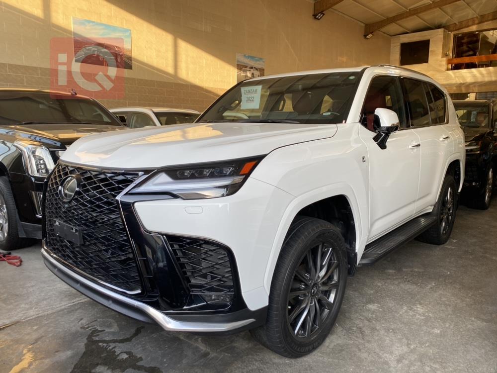 Lexus LX